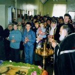 Служба во временном храме в старой поликлинике 1997 год